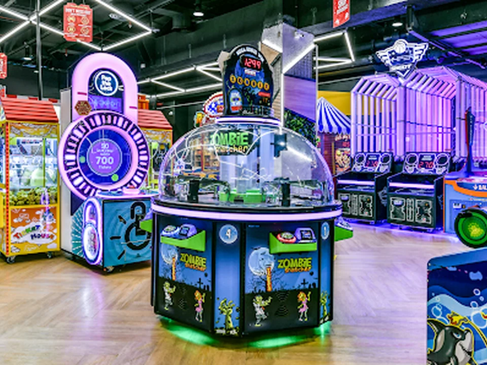 Timezone R City Mall Ghatkopar - Arcade Games, VR & Prizes