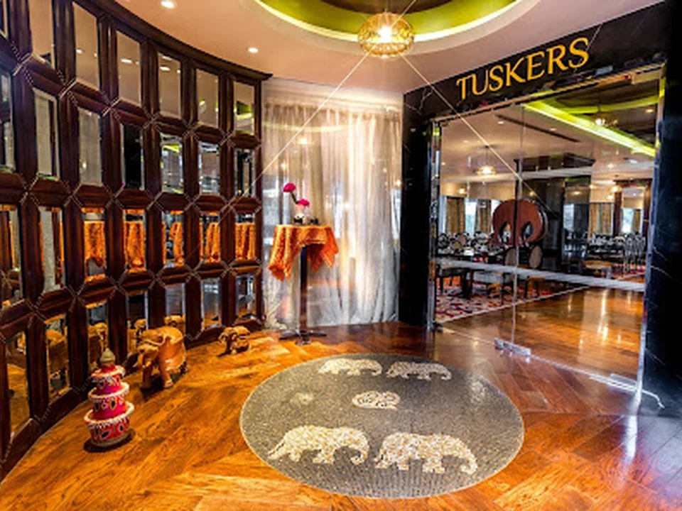 TUSKERS - VEGETARIAN DINING BAR