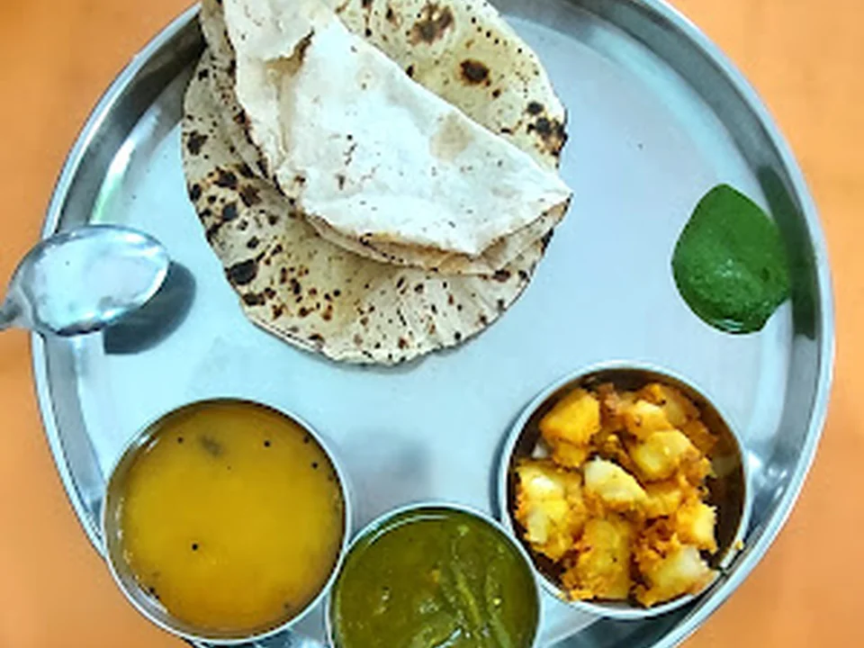 Vaishali Gujarati Thali