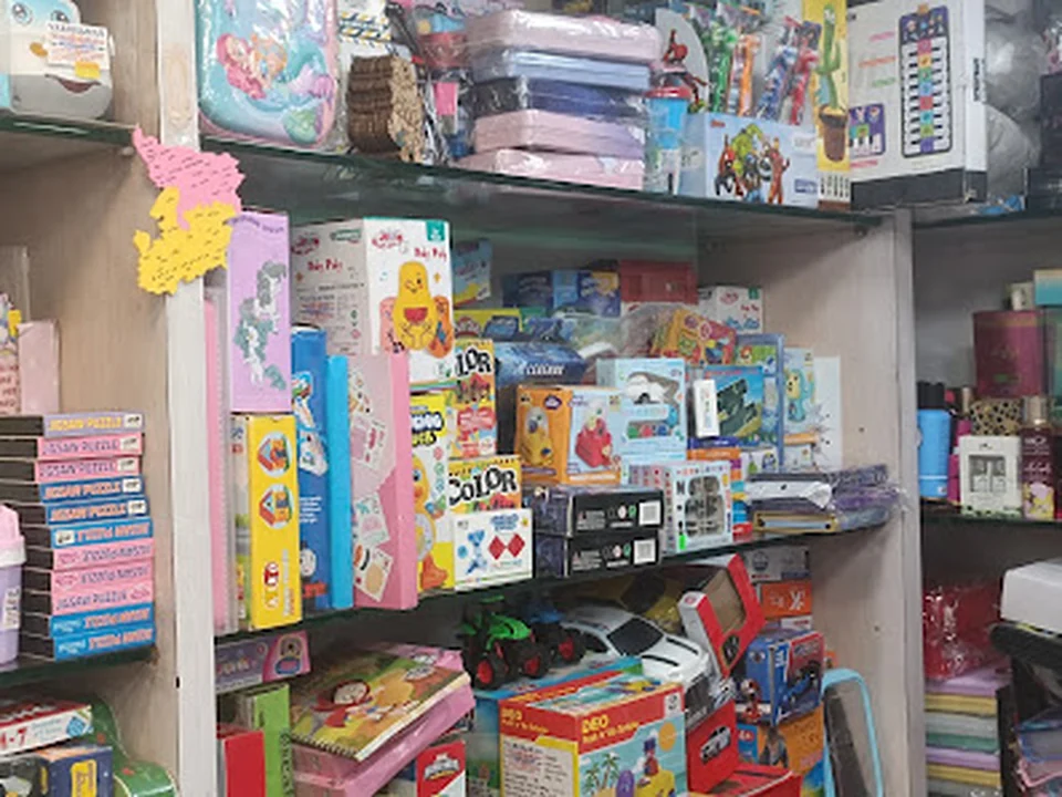 VARDHAMAN THE GIFTING HOUSE