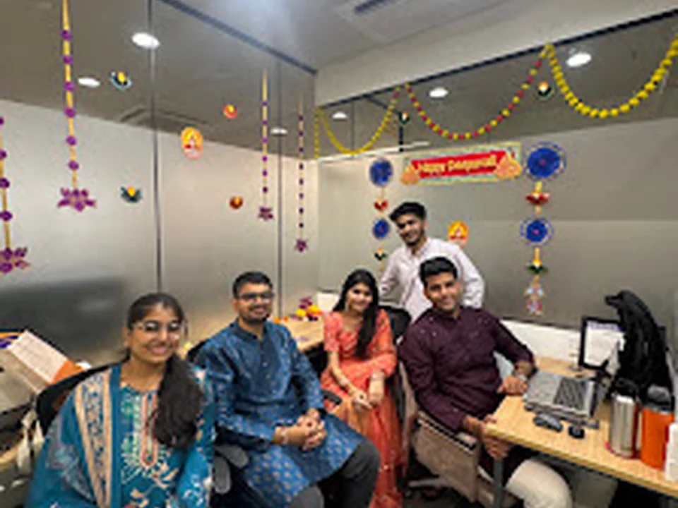 Foto de VP Advertising – Best SEO Agency in Thane, Mumbai | Healthcare, Doctors, Clinics & Hospitals