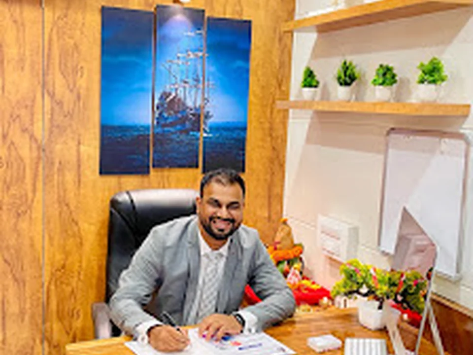Dr.Lakin Vira, Mumbai
