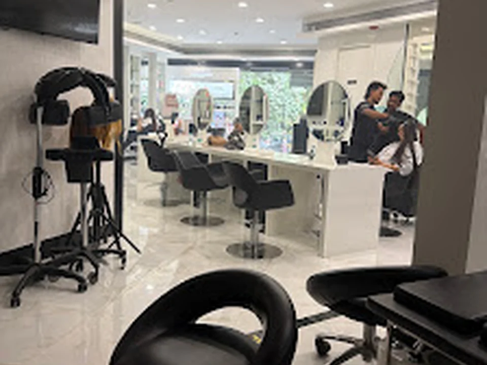 Jean-Claude Biguine Hair Salon & Spa in Thakur Village, Kandivali East, Mumbai