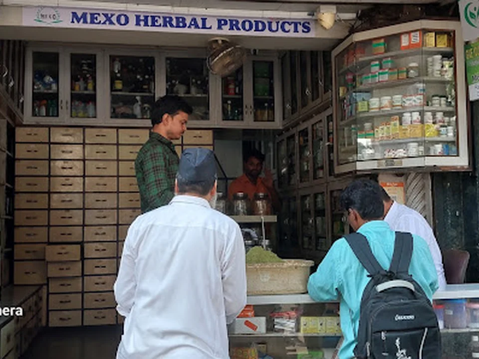 Hakim S. M. Faisal (Unani Physician), Mumbai