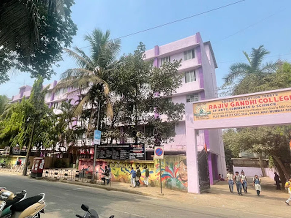 Rajiv Gandhi College of Arts, Commerce and Science, Mumbai