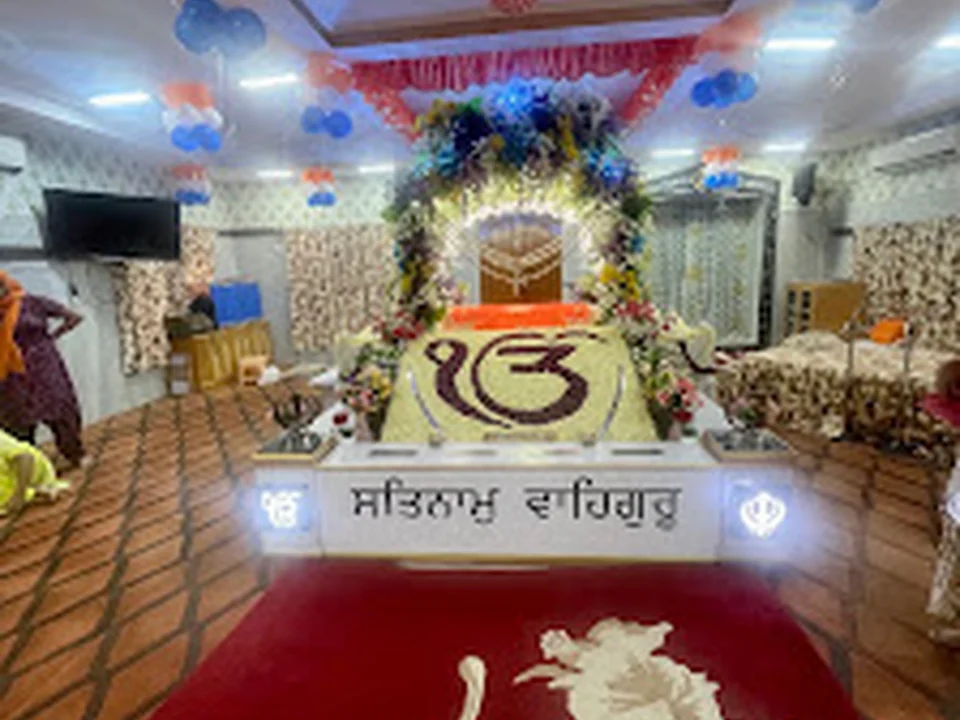Gurdwara Sri Guru Nanak Darbar Borivali, Mumbai