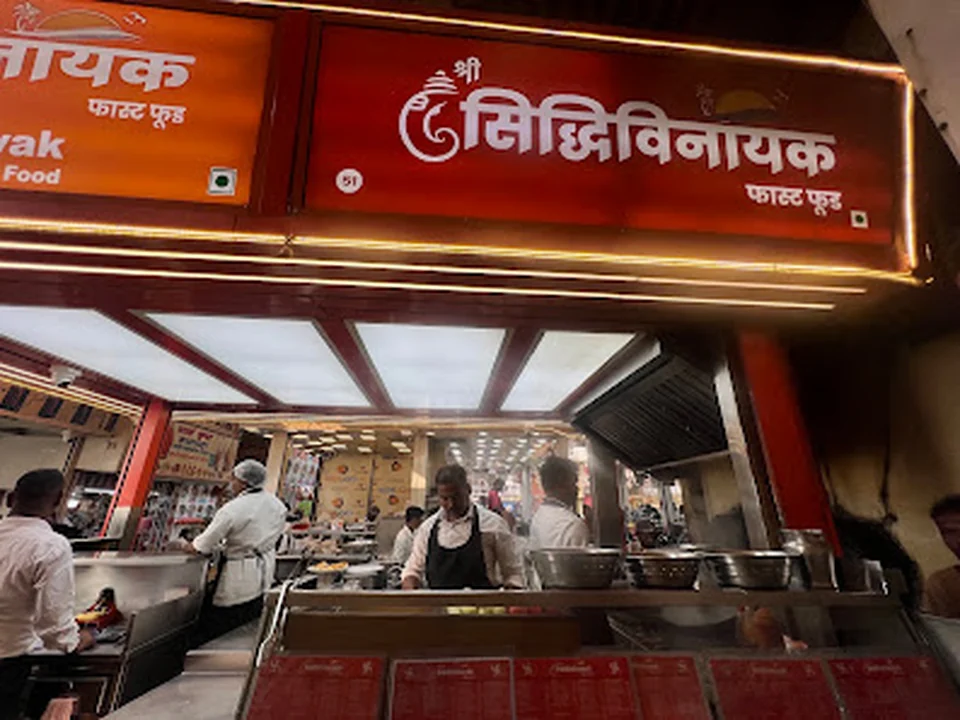 Food Stalls On Juhu Chowpatty, Mumbai