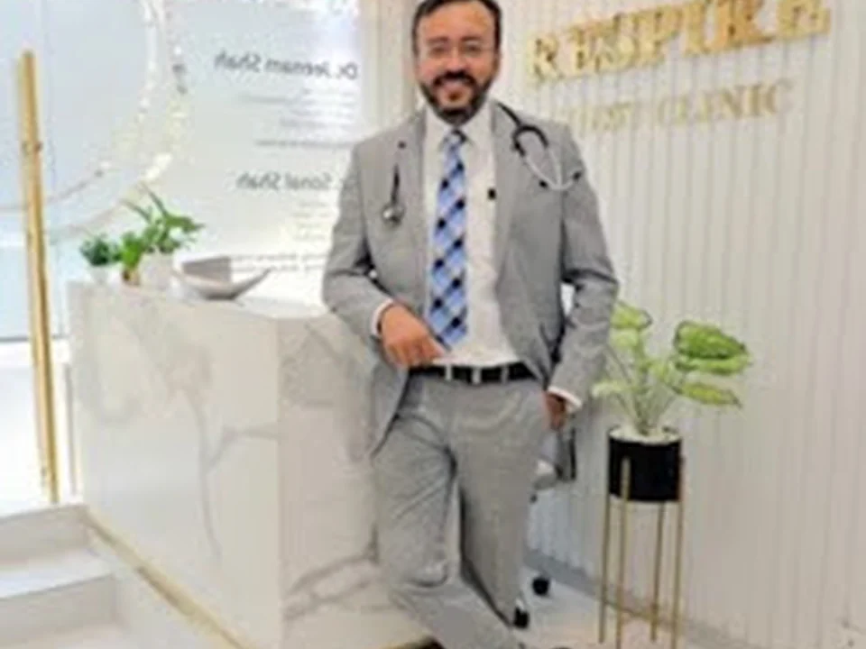 Dr Jeenam Shah - Pulmonologist in Mumbai