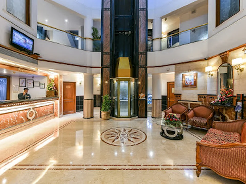 The Paradise By Tunga, Mumbai
