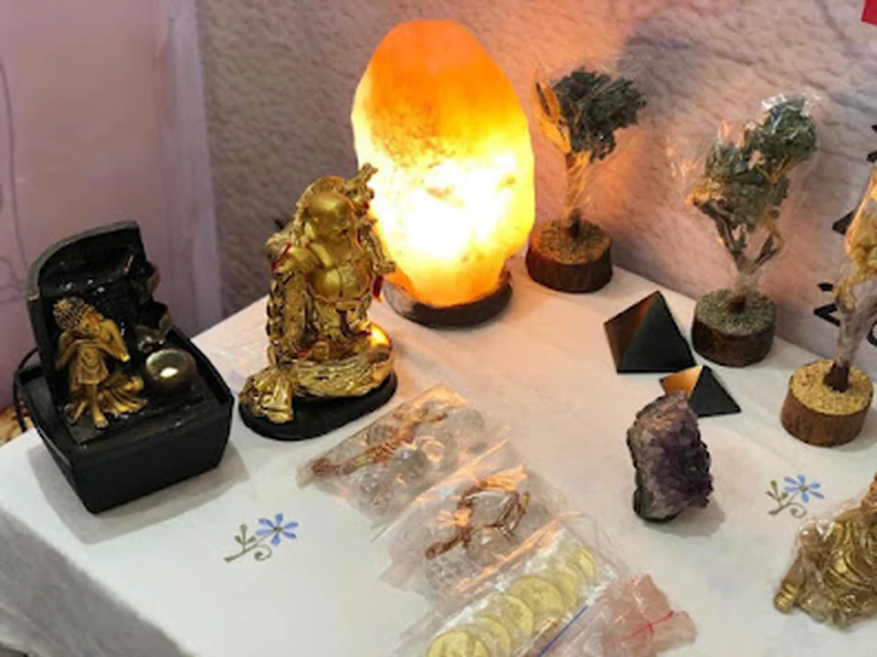 VastuKarma: Best Vastu Consultant in Mumbai, Vastu Expert Online, Vaastu for office, Energy Correction Vastu by Dr. Neha Jain
