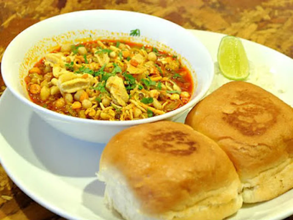 Mukesh Malvani Misal, Mumbai