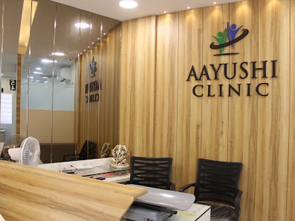 Dr Alka Gandhi | Aayushi Diabetes Clinic | Best Diabetologist in Borivali, Mumbai