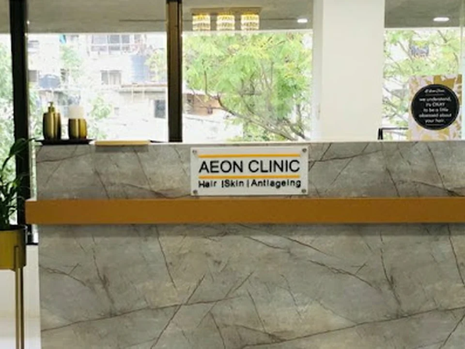 Aeon Clinic : Hairfall & Loss Treatment | PRP | Hair Transplant in Bandra, Mumbai