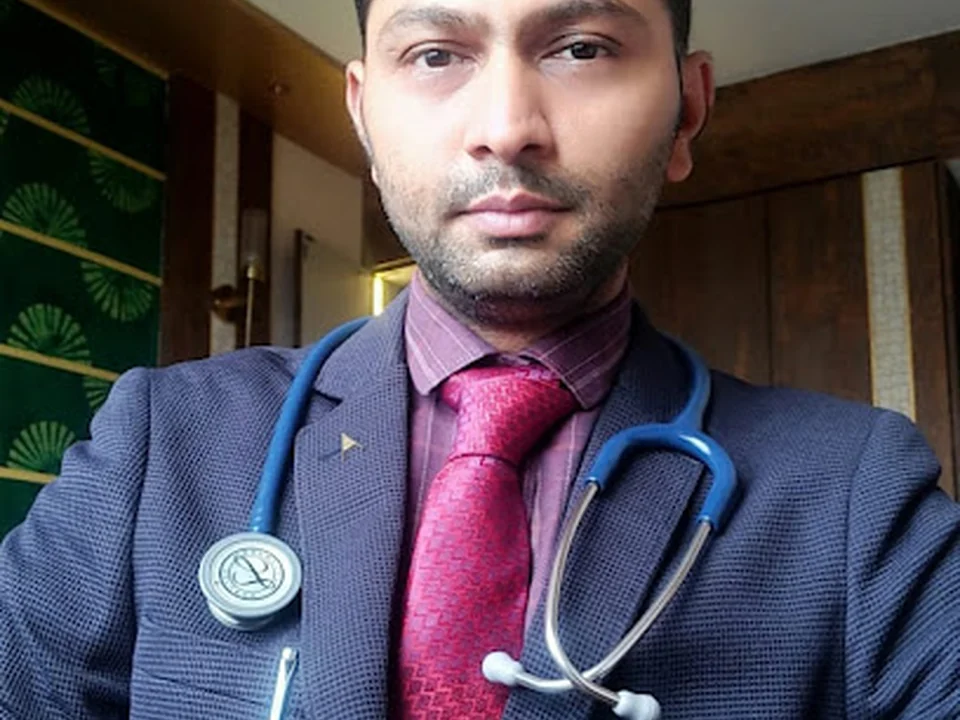 Dr Sachin Jain - Best Pulmonologist Near Me, Asthma, Allergy, TB, COPD & Cough Specialist Doctor & Chest Physician in Dadar, Mumbai