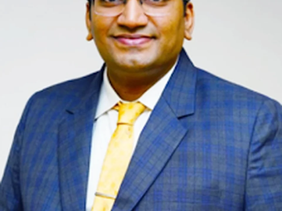 Dr. Sachin Adukia - Neurologist in Ghatkopar/Powai | Headache & Memory Problems, Stroke, Parkinson, Tremor Doctor in Powai, Mumbai