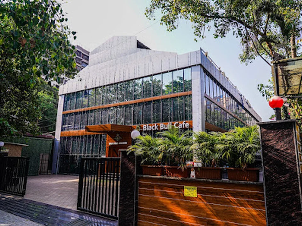 Hotel Ammas Palace, Mumbai
