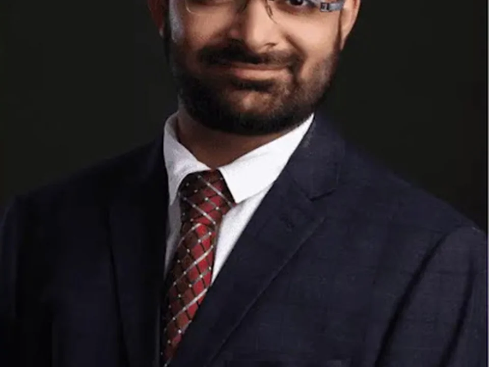DR RAVI MANEK - Vascular Surgeon, Mumbai