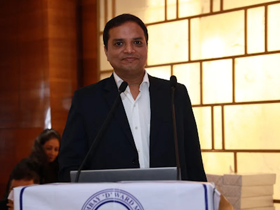 Dr. Vishnu Agarwal, Mumbai