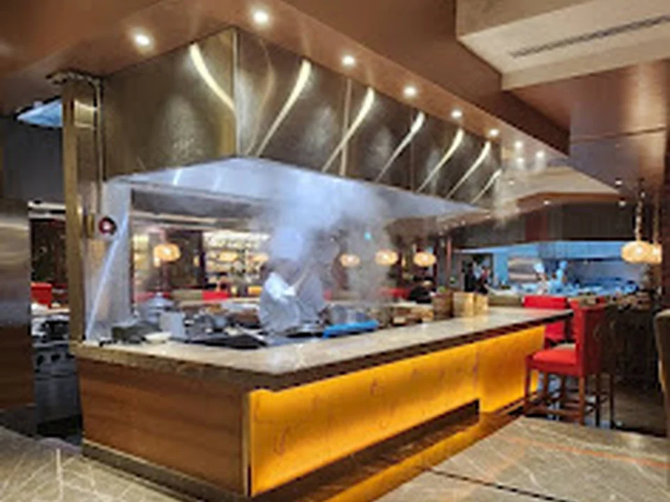 Yi Jing - ITC Maratha, Mumbai