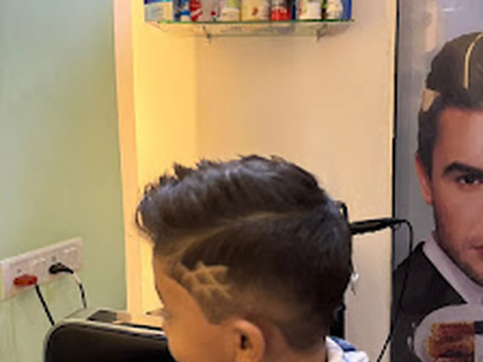 France Unisex Salon | Best Haircut Salon in Worli, Mumbai
