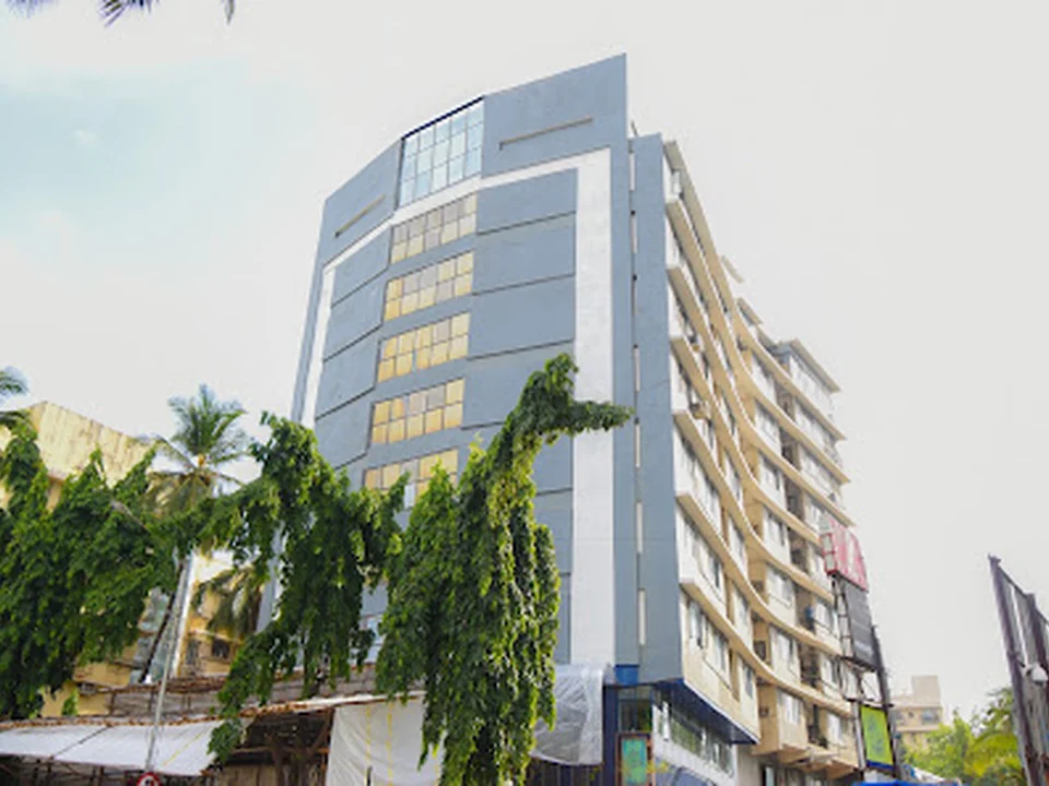 KINGS INTERNATIONAL JUHU, Mumbai