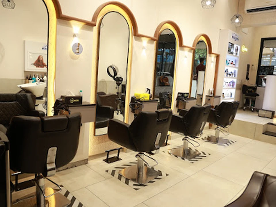 Lemon Salons Versova Branch, Mumbai