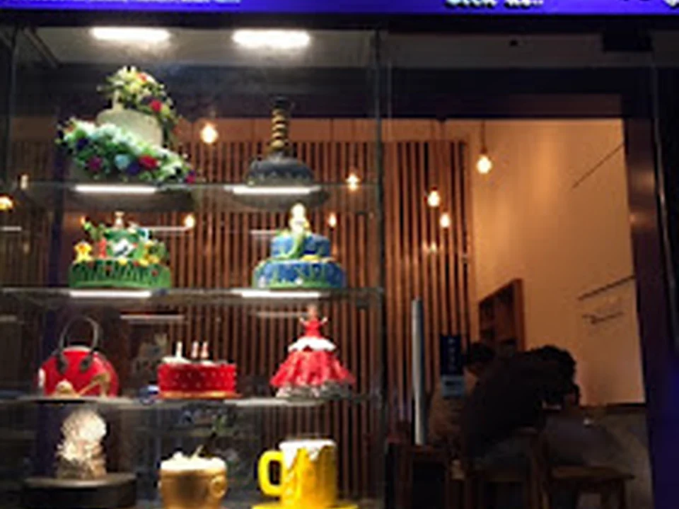 Bake Ur Day a Custom Cakery - Cake Shop in Prabhadevi, Mumbai