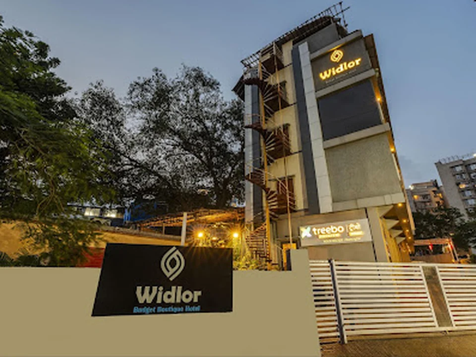 Treebo Premium Widlor Boutique With Swimming Pool, Mumbai