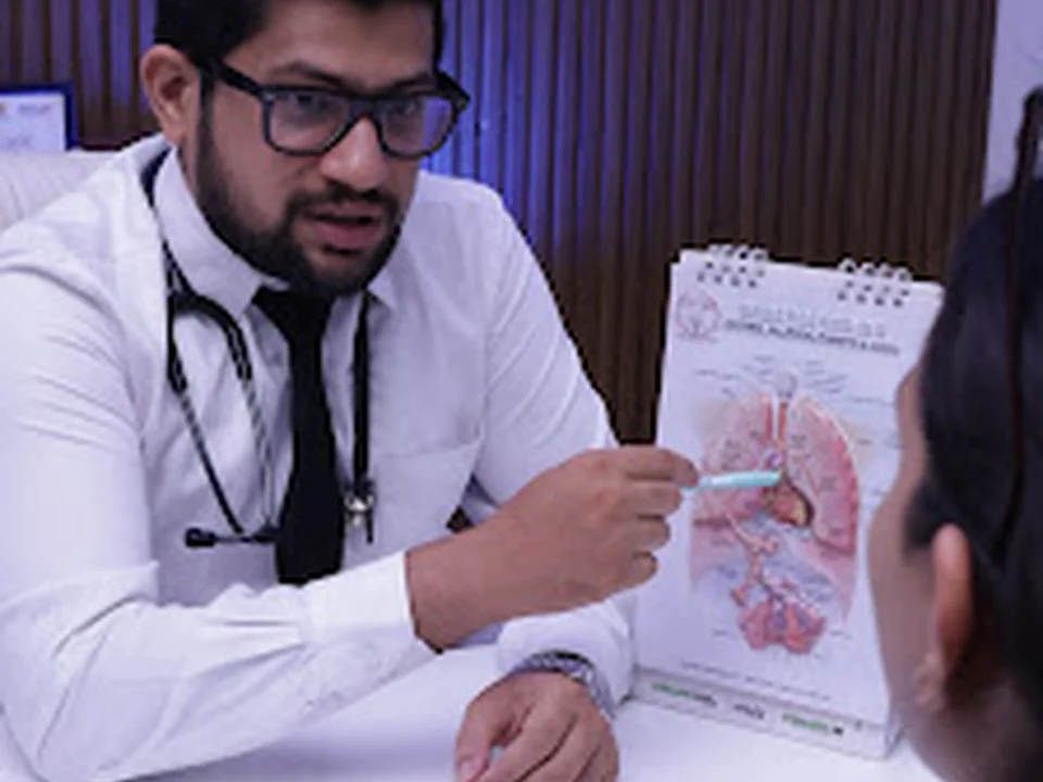 Dr. Chirag Jain - Best Pulmonologist in Bandra, Mumbai, Chest Physician, Allergy Specialist & Lung Doctor in Mumbai