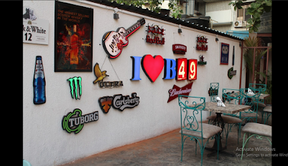 Bombay 49- Best Pure Veg Restaurant & Bar in Juhu