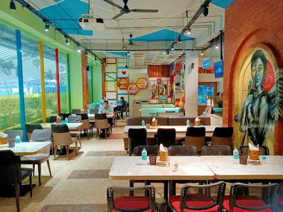 Combo Jumbo Restaurant in Vashi, Veg Restaurant Vashi, Birthday Party Hall Vashi, Banquet Hall in Navi Mumbai, Kitty Parties