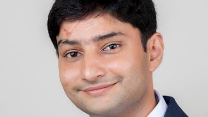 DR GAURAV CHAUBAL- BEST LIVER TRANSPLANT SURGEON IN MUMBAI