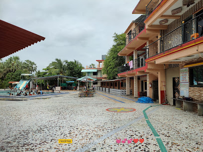 Kinny Farmhouse and Resort