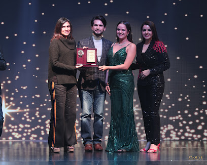 ENVISAGE INTERNATIONAL INSTITUTE OF DESIGN | Fashion Design Courses | Interior design courses | Training Institute