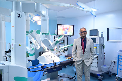 Dr Praveen Kammar - Surgical Oncologist Mumbai | GI Oncosurgeon | Gynec Cancer Specialist in Andheri West | HIPEC Surgeon