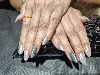 Tip and Toe Nails Lashes Brows - Kohinoor Square