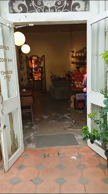 ROYCE' Chocolate, Bandra | Gourmet Chocolate Shop