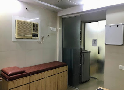 Dr. Satish Wagh (Neurologist)