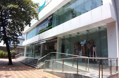Westside - Cosmo Plaza Building, Andheri