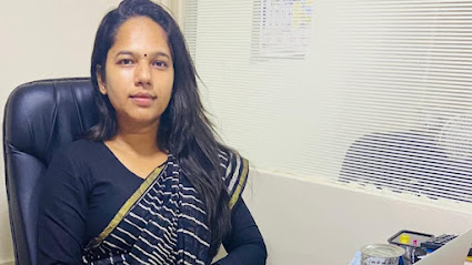 Advocate Seema Raut - Divorce |Criminal |Consumer Cases | Cheque Bounce Cases |Bail Matters Lawyer in Vashi, Navi Mumbai