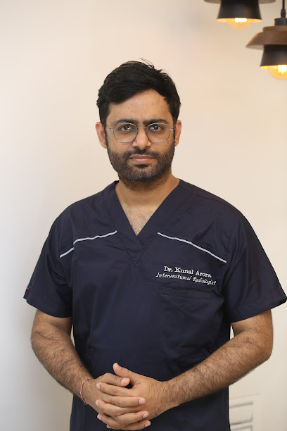 Dr. Kunal Arora | Interventional Radiologist | Vein specialist in Mumbai | Laser varicose vein treatment | SRV Hospital